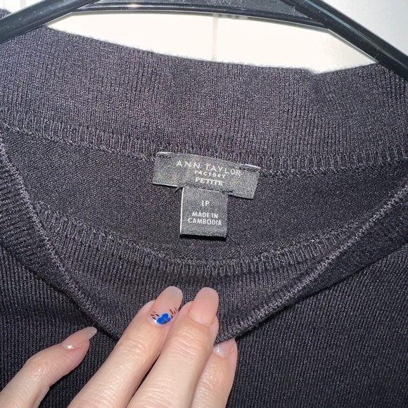 Ann Taylor Factory Black Mock neck Sweater - Picture 3 of 16